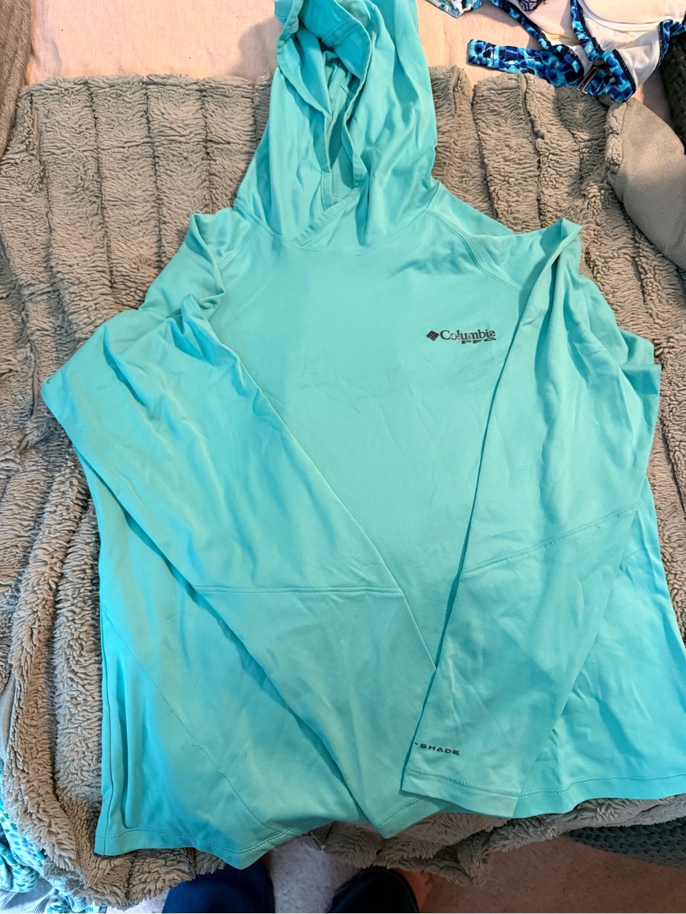 Columbia Women's Hooded Sun Shirt - Aqua Blue